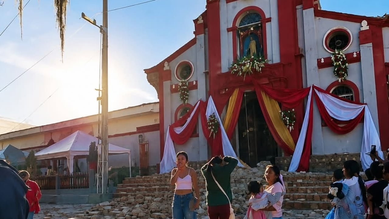La iglesia de Caldono, Cauca, habría resultado afectada por el fuerte sismo registrado esta mañana.
