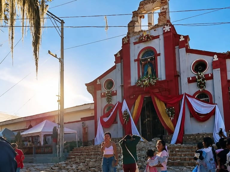 La iglesia de Caldono, Cauca, habría resultado afectada por el fuerte sismo registrado esta mañana.