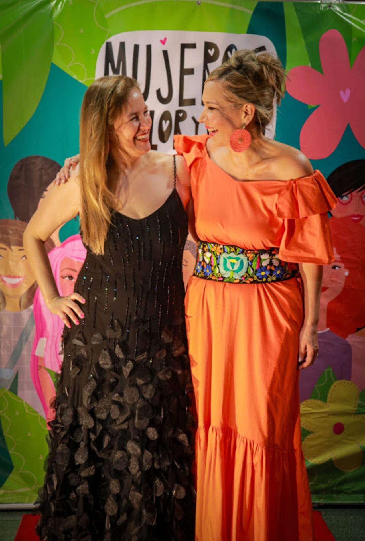 Mujeres de Caña Dulce es una iniciativa que busca recuperar el legado y la memoria colectiva de mujeres del Valle del Cauca claves en la historia. Vicky Echeverri (foto) y María Isabel Saavedra crearon esta iniciativa en plena pandemia.
Foto: Archivo personal Mujeres de Caña Dulce / El País