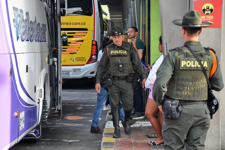 Operación Éxodo en la terminal de transportes de Cali