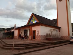 La parroquia San Antonio de Padua está ubicada en el barrio Los Sauces, comuna cinco de la capital del Cauca.