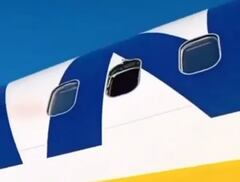 Ventanilla rota de avión de la aerolínea Ryanair.