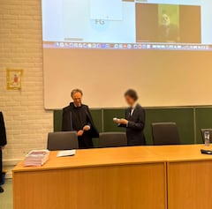 Laurent Simons se graduó de un doctorado en Física Cuántica a los 15 años.