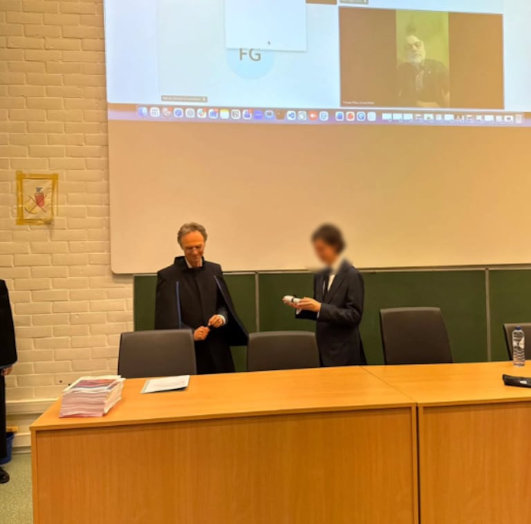 Laurent Simons se graduó de un doctorado en Física Cuántica a los 15 años.