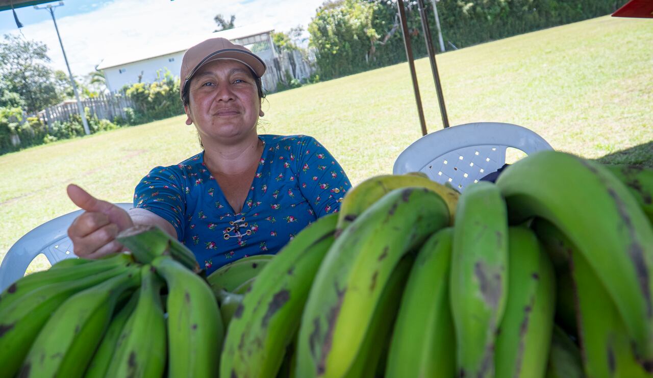 Los campesinos de la vereda Santa Rosa de Popayán aprovecharon la actividad para comercializar sus productos agropecuarios.