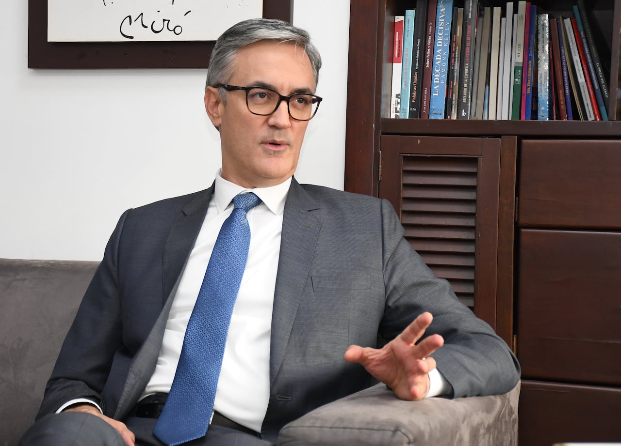 Christian Munir Garces Aljure
Miembro de la Cámara de Representantes de Colombia