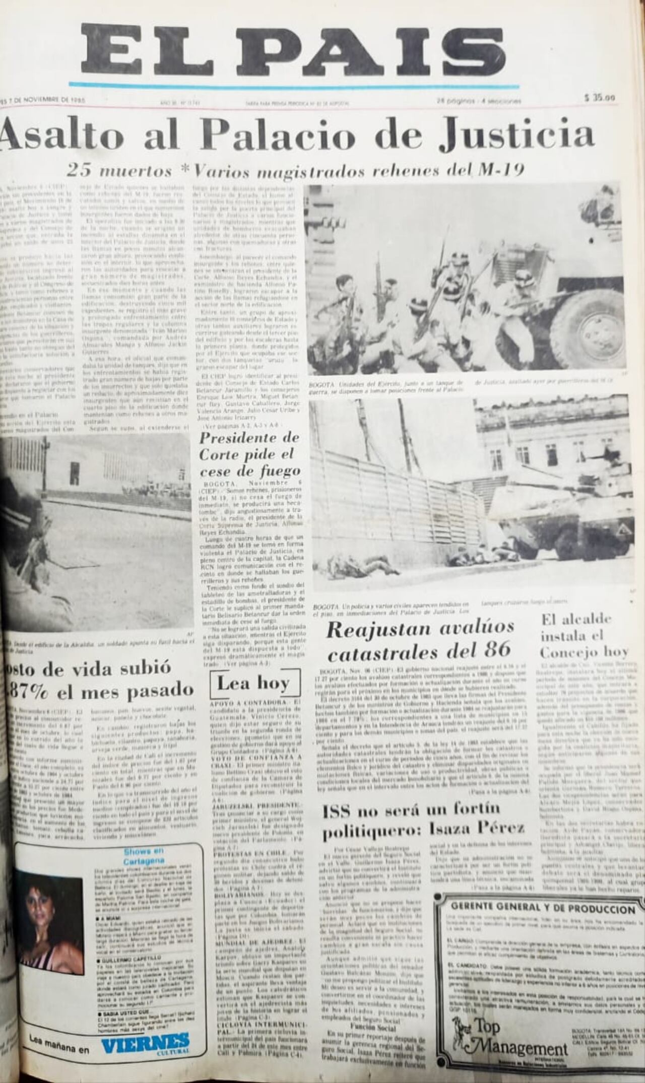 En la sala de redacción de El País, periodistas siguieron minuto a minuto los reportes desde Bogotá.