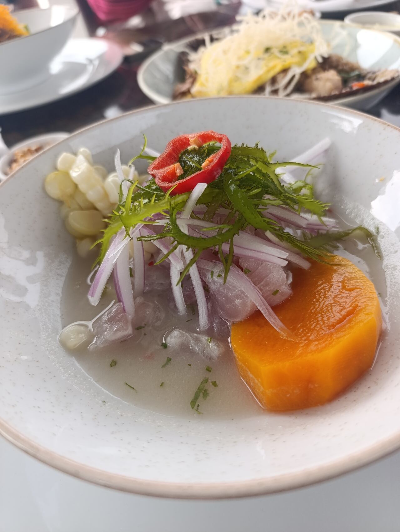 El ceviche debe tener ingredientes frescos.