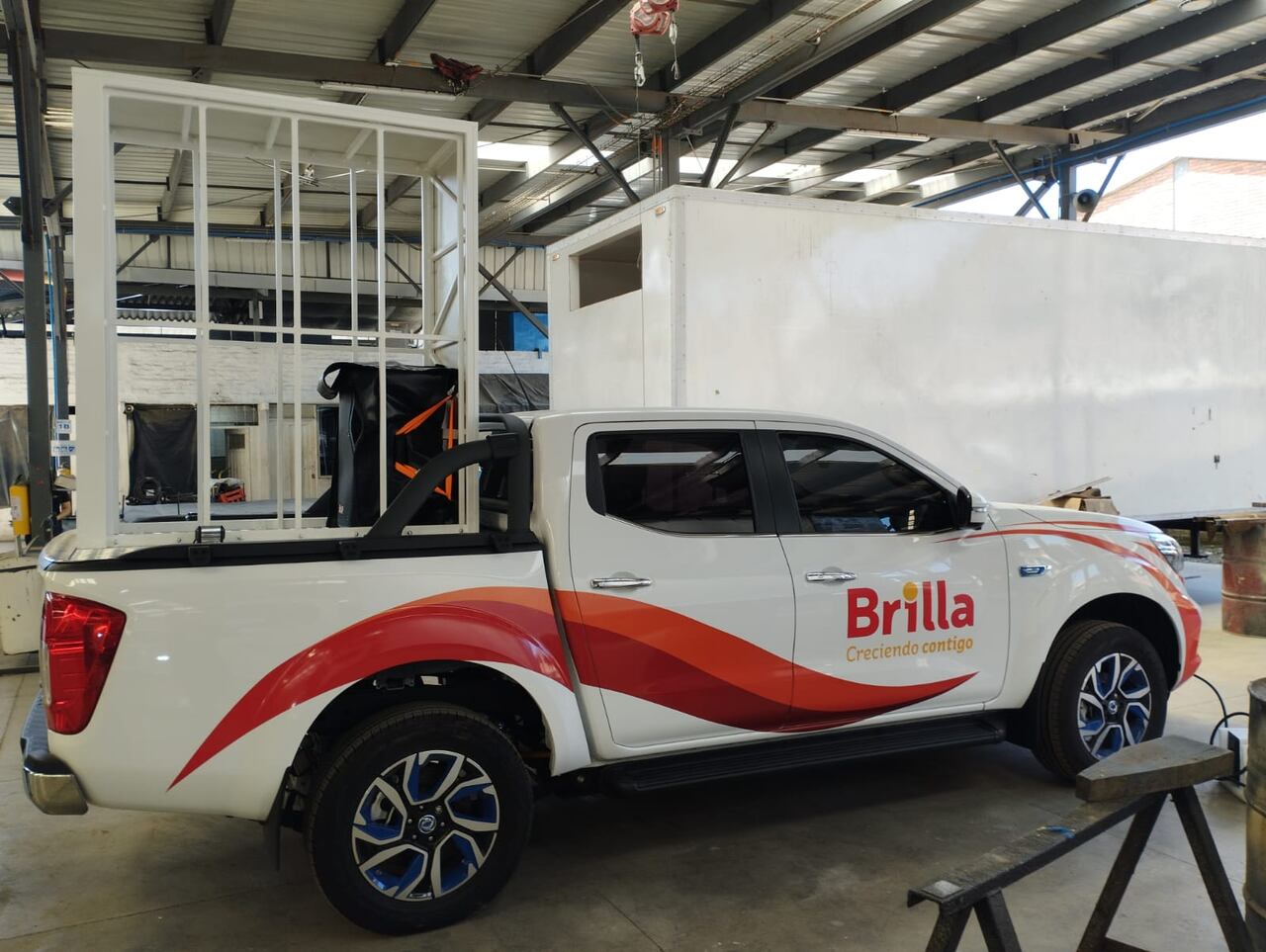 Ya son cinco camionetas hurtadas en la vía Panamericana, tramo Popayán-Cali, por parte de las disidencias de las Farc, cuyos integrantes sale a la carretera y ejecutan retenes.