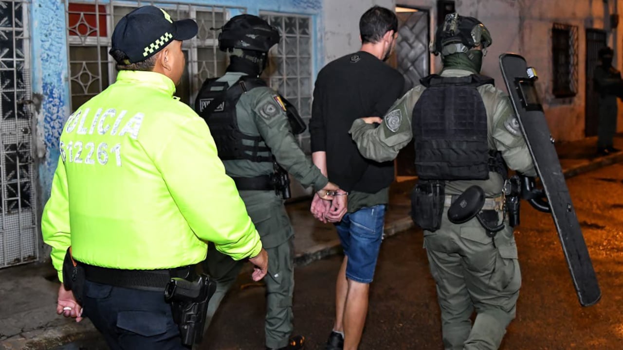 Operativo de la Policía y la Fiscalía en Cali, Yumbo y Jamundí.