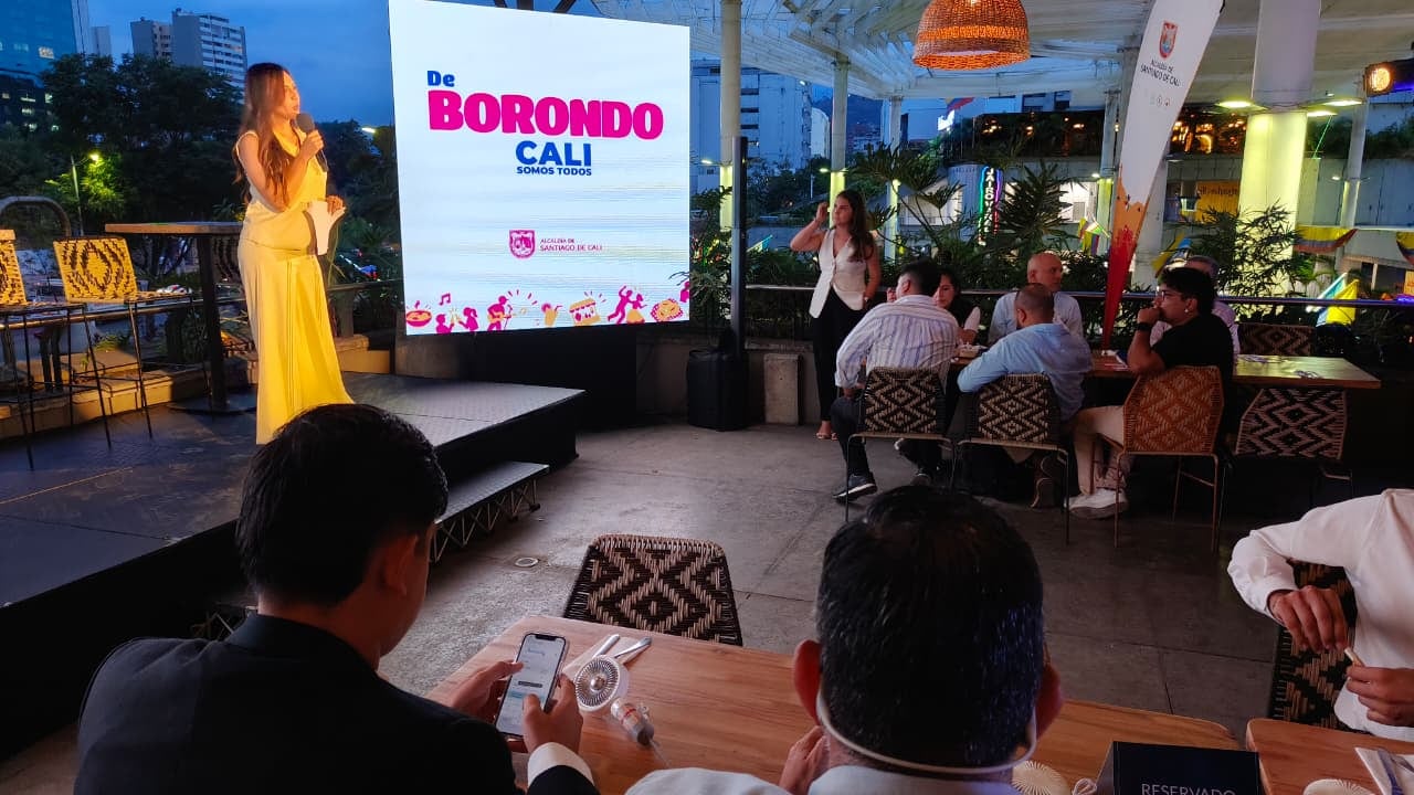 Borondo es una estrategia para reactivar la economía y la movida cultural y comercial caleña.