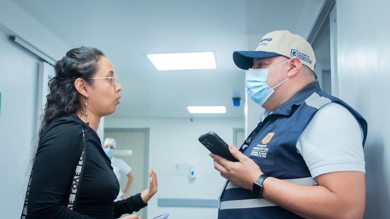 Programación de citas con especialista, dificultades en la entrega de medicamentos e insumos, y programación de cirugías, son las principales barreras de acceso.