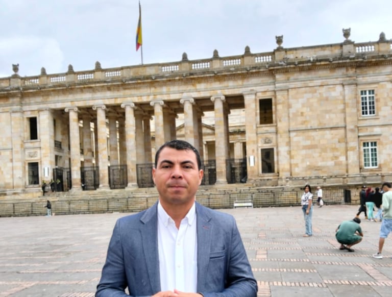 Apareció en Pelaya, el candidato al Senado por el Partido Conservador, tras varias horas retenido contra su voluntad.