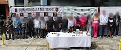 Las autoridades incautaron droga, dinero en efectivo y un arma de fuego.