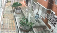 Rescatan a bebé de un año que fue abandonado, durante la madrugada, en Kennedy.