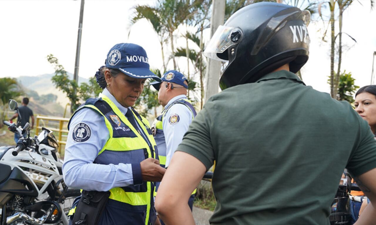 Los motociclistas son los conductores que más han sido sancionados en estos operativos.