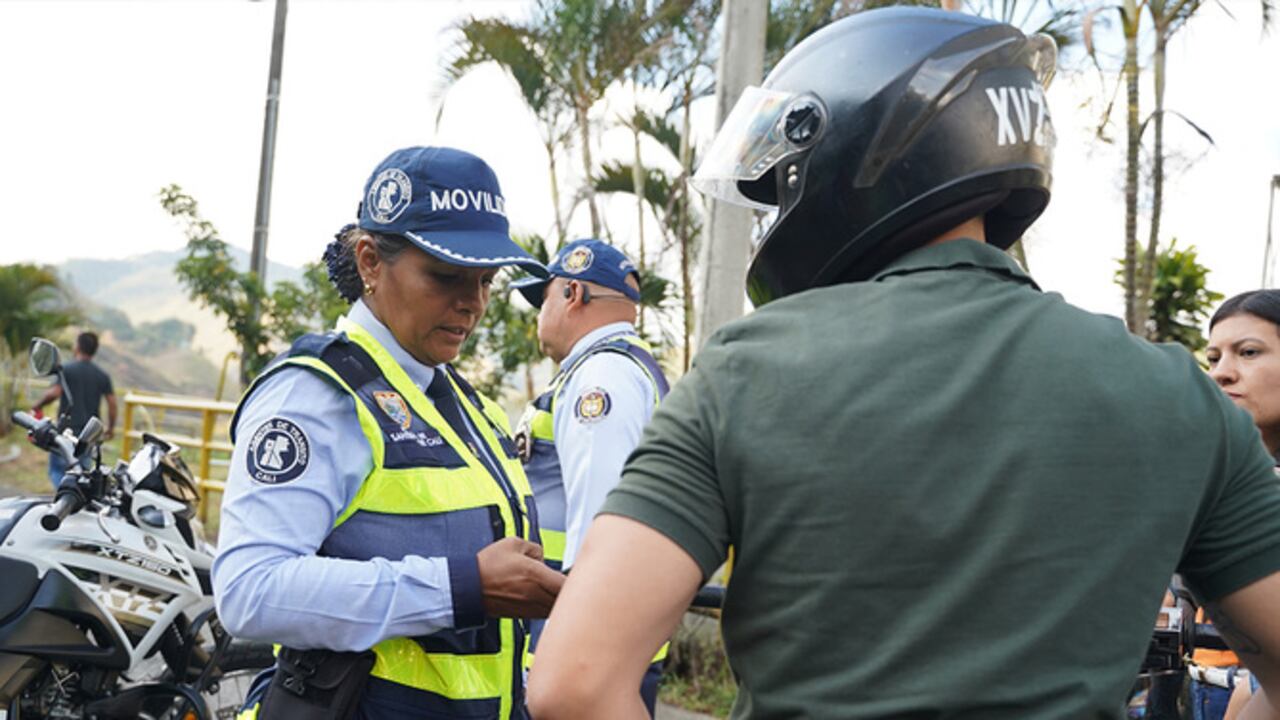 Los motociclistas son los conductores que más han sido sancionados en estos operativos.