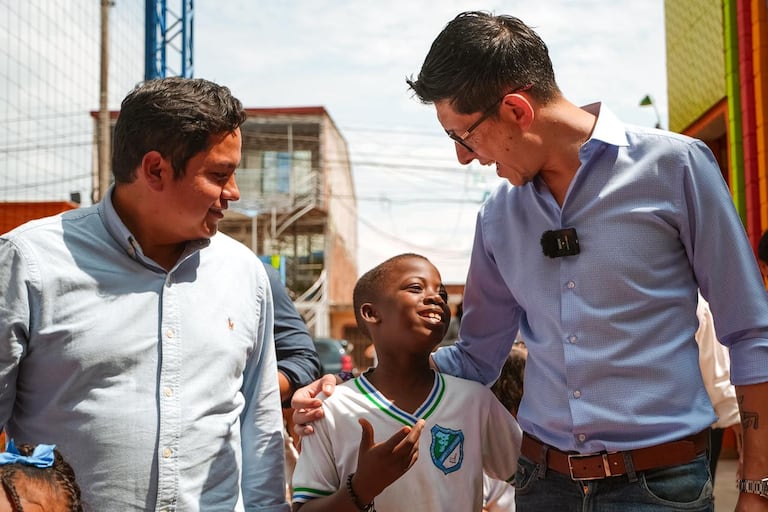 Las nuevas aulas y espacios educativos se traducen en mejores experiencias de aprendizaje para miles de niñas, niños y jóvenes del Valle del Cauca.