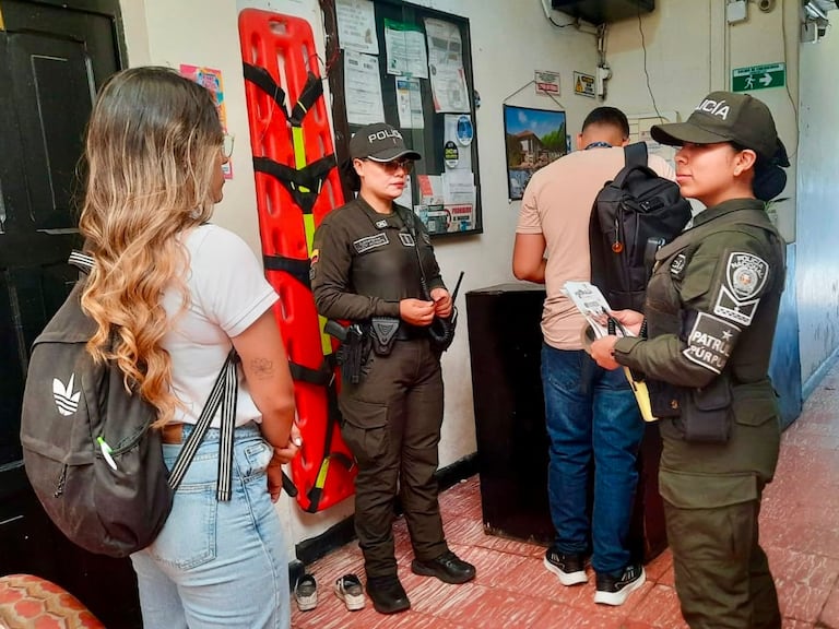 La Alcaldía de Popayán y la Policía Metropolitana reiteran el llamado a la ciudadanía para denunciar cualquier hecho que ponga en riesgo a la niñez y juventud, y reafirma su compromiso con una ciudad segura, ordenada y respetuosa de los derechos humanos.