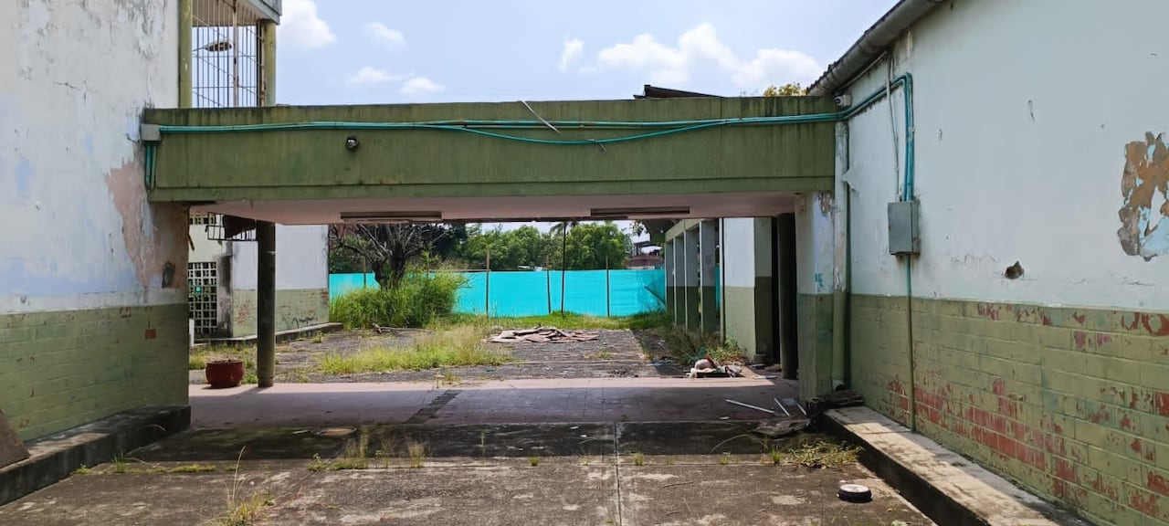 Los estudiantes de la Institución Educativa Boyacá dicen que ya han hecho varias protestas pero que hasta el momento todo sigue igual o peor.