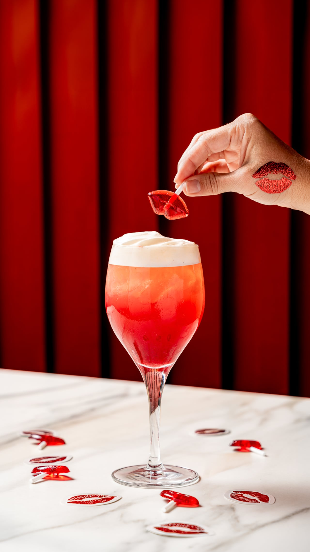Beso Robado, coctel de Storia D'Amore, sugerencia para celebrar el Amor y la Amistad.
