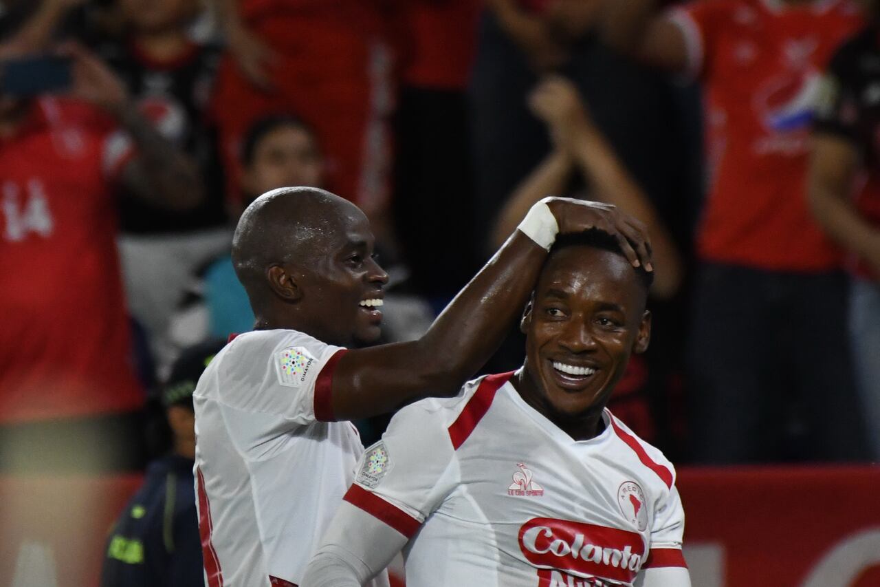 Futbol; América de Cali 1 Medellín 0 fecha 14 liga Betplay. foto José L Guzmán. El País