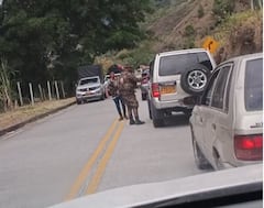 Los retenes ilegales se incrementaron desde el pasado mes de agosto, como bien lo denuncian las personas que se movilizan diariamente por esta zona del país.