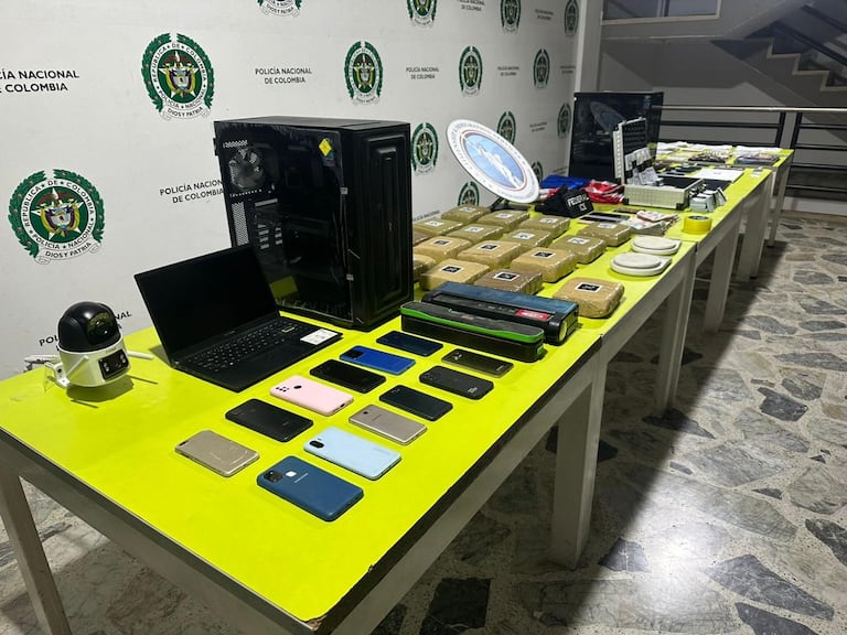 Estos fueron los materiales probatorios incautados.