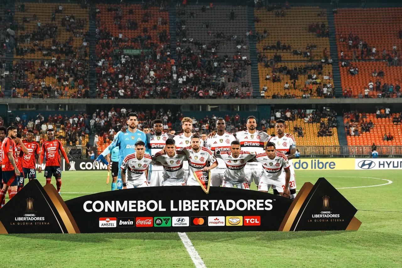 Imágenes del previo del partido entre Independiente Medellín y Flamengo por la Copa Libertadores.
