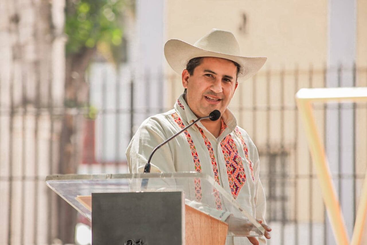 El gobierno mexicano indicó que el alcalde Carlos Manzo tenía esquema de seguridad.