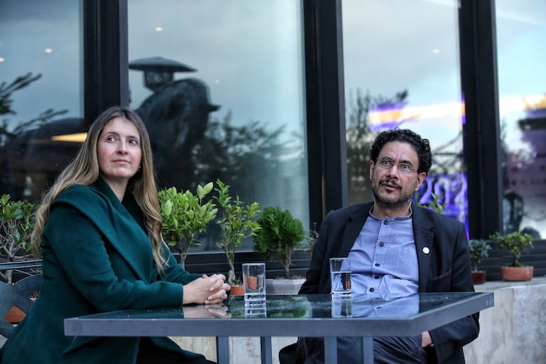 Paloma Valencia e Iván Cepeda
Senadores de la República