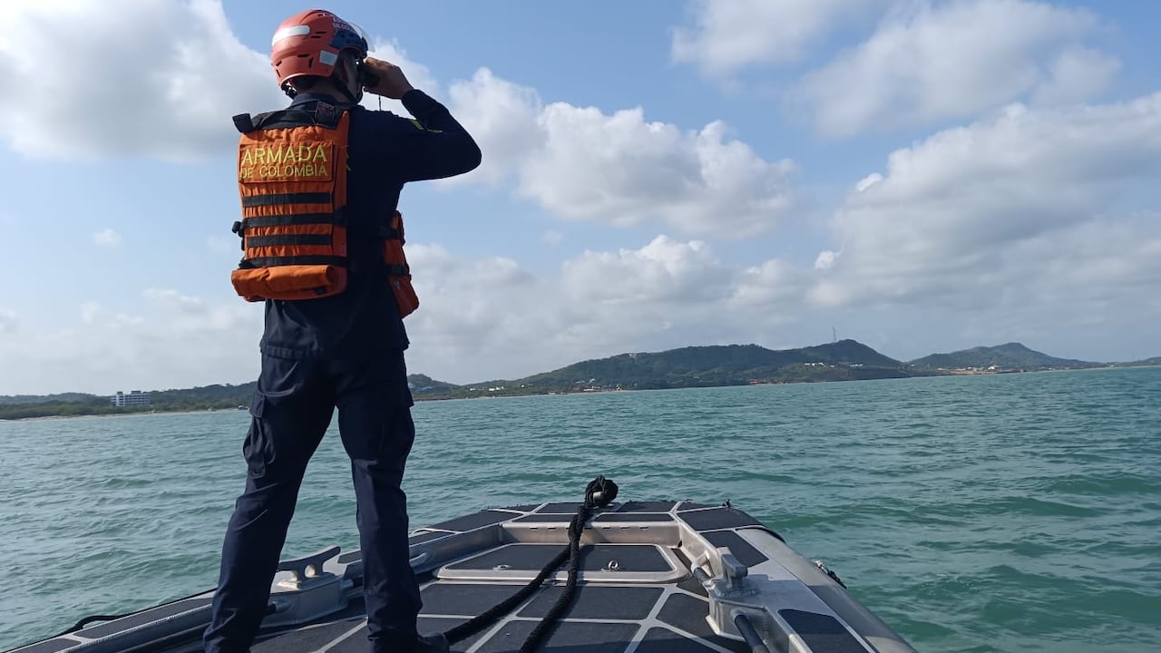 Avanza la búsqueda de Juan Carlos López, de 41 años, quien cayó al mar al volcarse su jetski en Tubará, Atlántico.