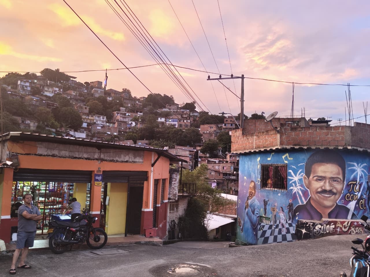 Siloé vibró con la visita del salsero Moncho Santana.