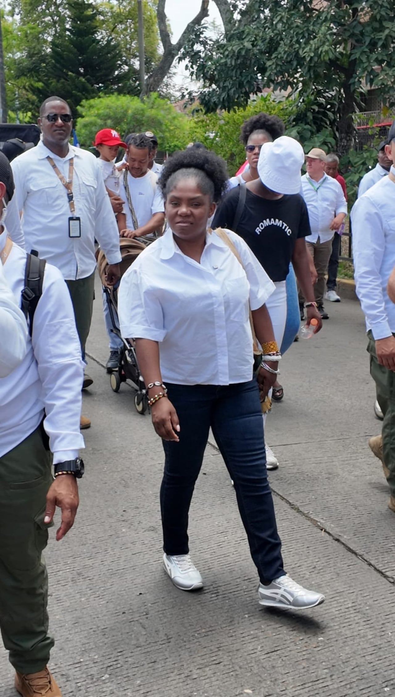 La vicepresidenta Francia Márquez participa en la marcha del Día del Trabajo en Cali.