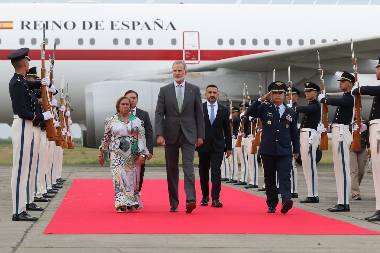 Llegada del rey Felipe VI a Cali para la posesión de Abelardo De La Espriella.