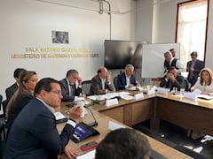 Gobernadores del país se reúnen con el Ministerio de Hacienda para hablar sobre la emergencia económica.