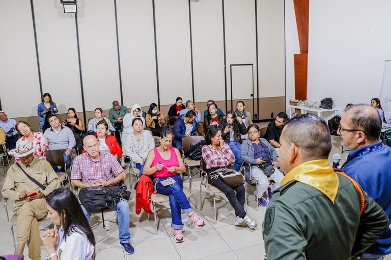 En la capital del Cauca, varias entidades unieron esfuerzos a la hora de enseñarles a las comunidades la importancia de sacar las basuras en los horarios establecidos por la empresa.