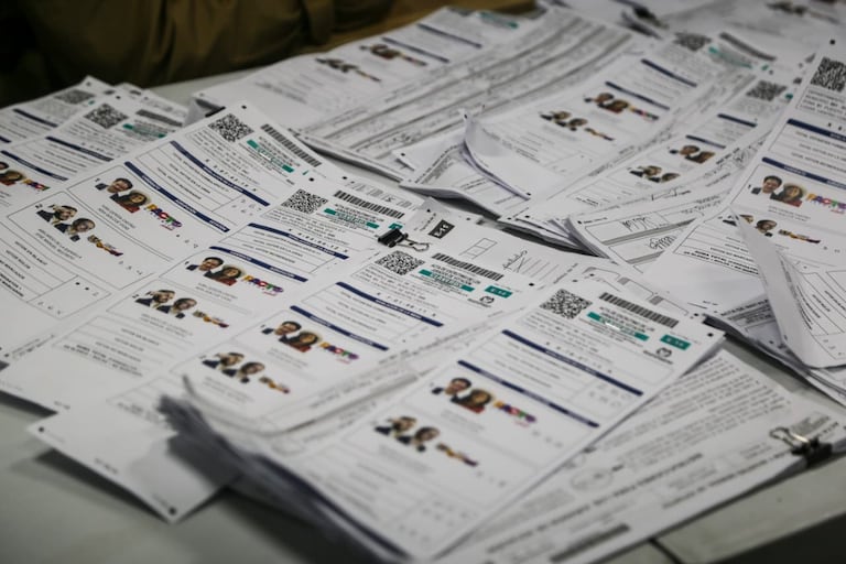 Escrutinio de votaciones presidenciales 2026 en Corferias
