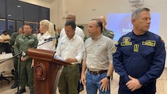 El ministro de Defensa, Pedro Sánchez, junto al alcalde Alejandro Eder y la gobernadora Dilian Francisca Toro, durante el consejo de seguridad en Palmira.