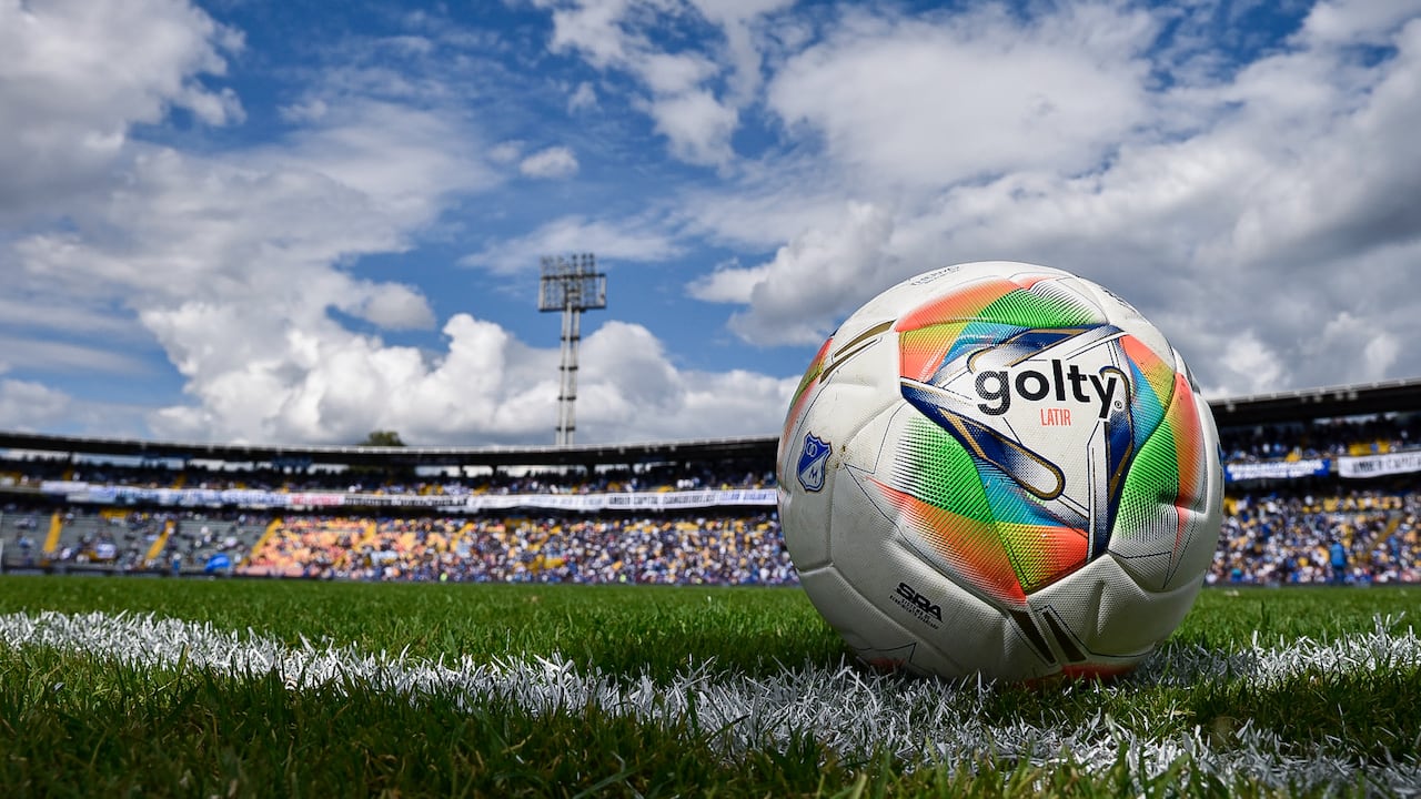 Bogotá. Septiembre 21 de 2025. Millonarios FC enfrenta a Fortaleza CEIF, por encuentro válido de la Liga BetPlay II 2025 de la fecha 12, en el Estadio Nemesio Camacho El Campín. (Colprensa - Cristian Bayona).