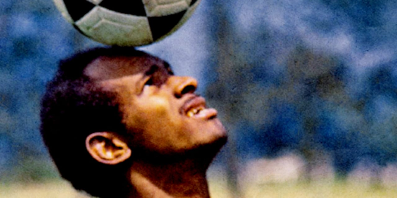 El jugador tenía una gran simplicidad de manejar la pelota en la cancha.