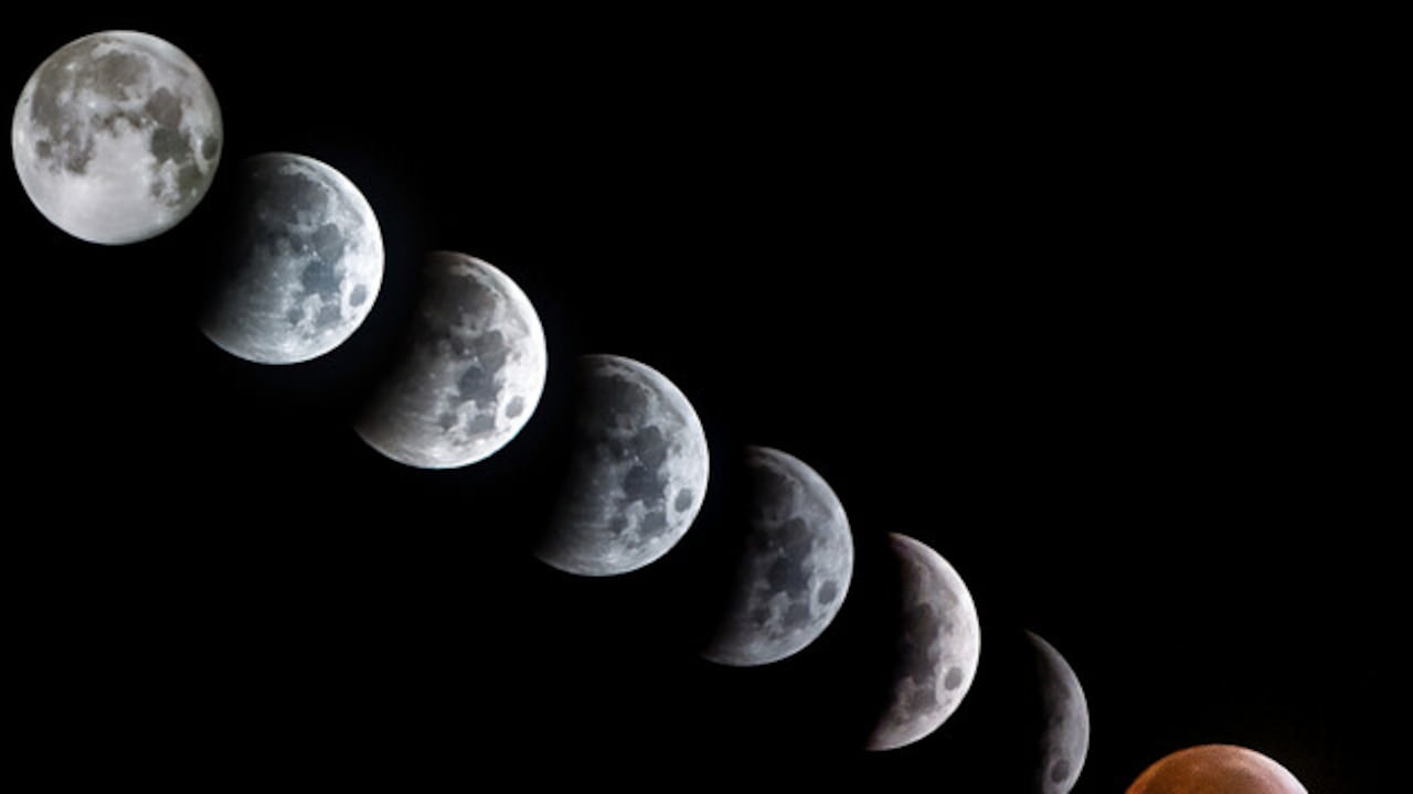 El año pasado, el eclipse total lunar, conocido como luna roja, fue visible en la capital Colombiana.