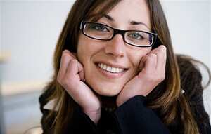 maquillaje para ojos con gafas