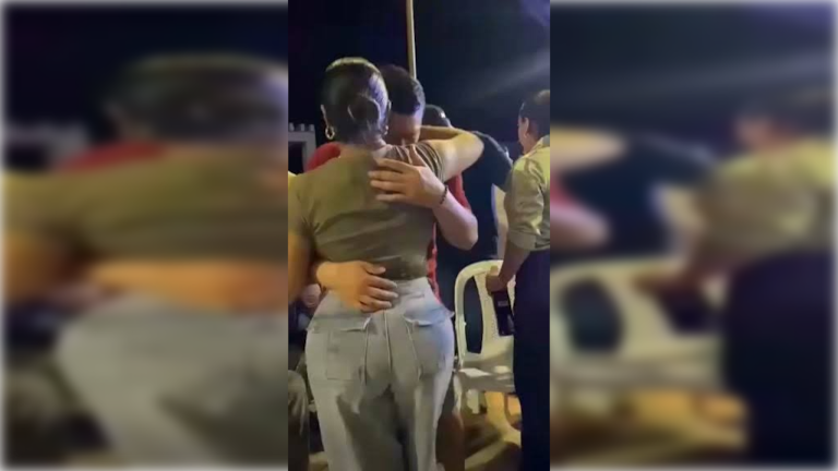 La senadora Martha Peralta Epieyú, criticada en redes sociales tras la filtración de un video que la muestra en una fiesta patronal durante la emergencia por el terremoto.