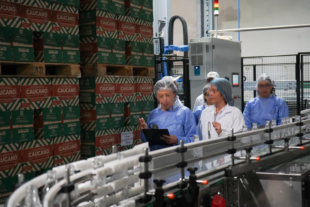 De acuerdo con la gerente de la ILC, Maribel Perafán, los delincuentes sustrajeron un amplio lote de productos de la factoría y al parecer lo comercializaron a menor precio en la ciudad.