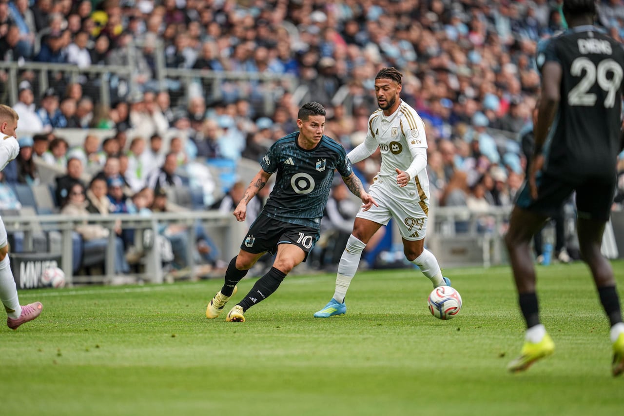 James Rodríguez en el partido entre Minnesota United y Los Ángeles FC.