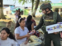 Durante la actividad se realizaron rifas y se entregaron detalles simbólicos como homenaje a la mujer Nasa, campesina y mestiza del territorio.