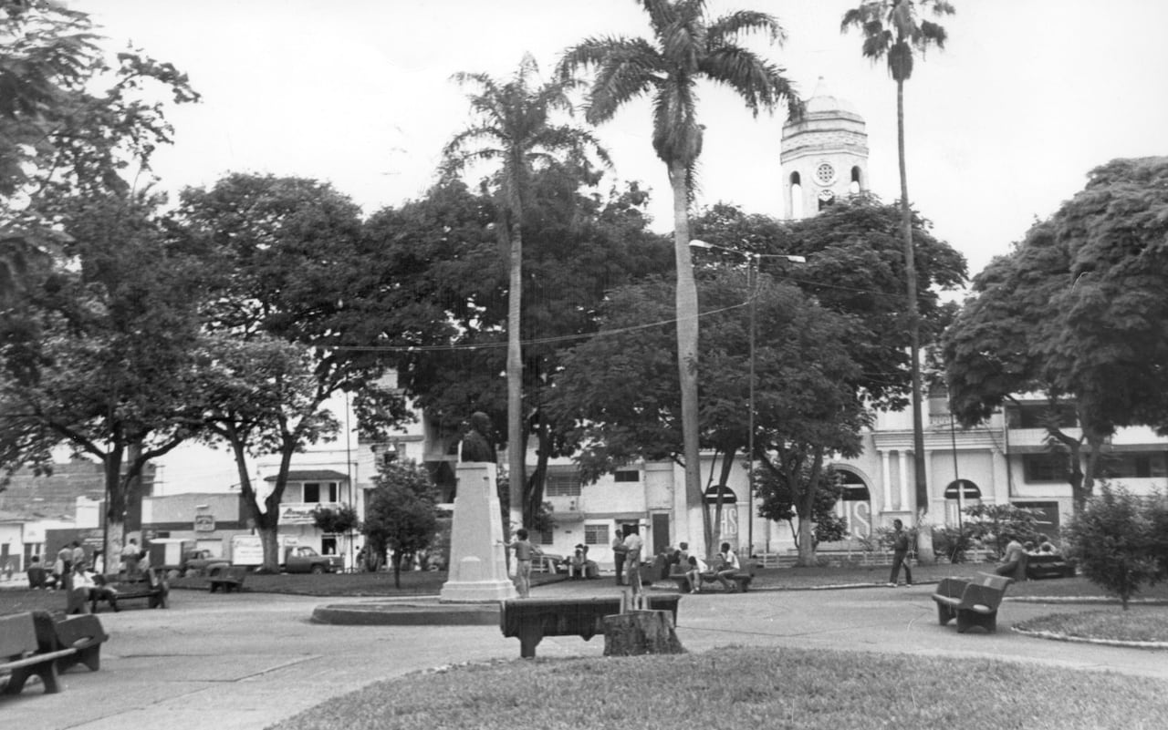 El Barrio Obrero impulsó espacios de encuentro comunitario donde coincidieron la vida cotidiana y las expresiones culturales que dieron construyeron la identidad del sector.