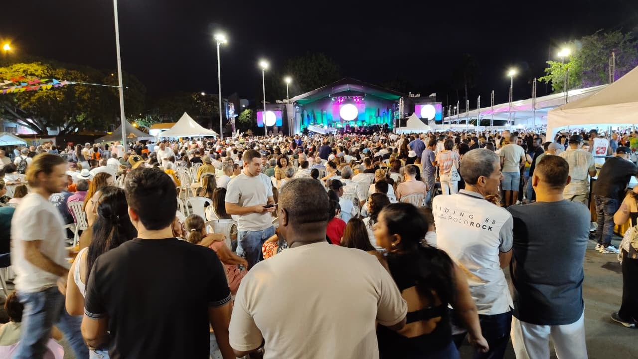 Melómanos cambia de ritmo y rinde tributo al bolero con casa llena. 28/12/2025.