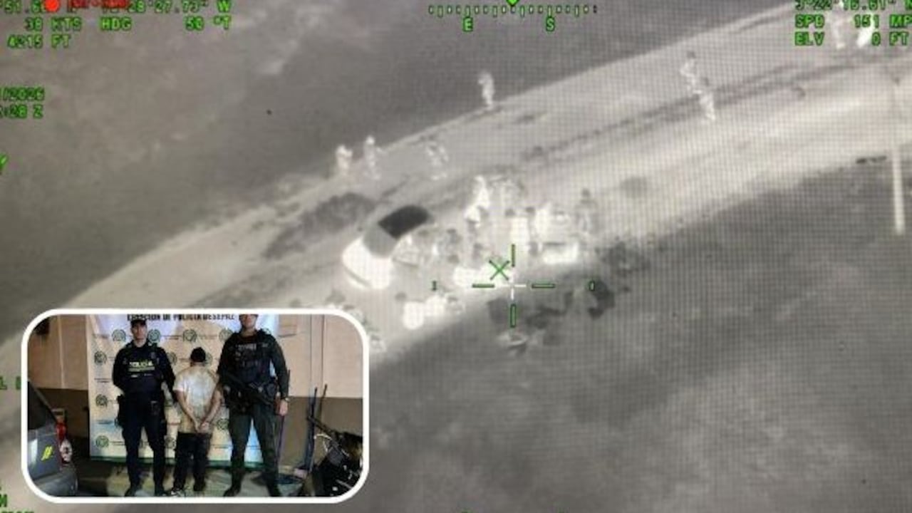 En este operativo relámpago, los policías recuperaron el vehículo hurtado, capturaron a uno de los presuntos delincuentes e inmovilizaron una motocicleta.